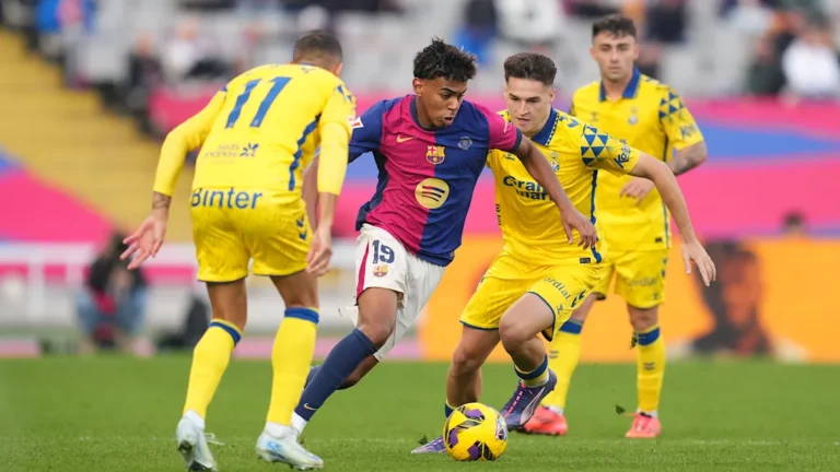 Barcelona surprisingly beaten by Las Palmas in La Liga