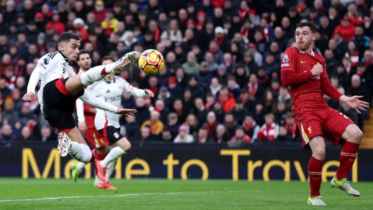 Liverpool ayaa barbardhac 2-2 ah la gashay kooxda Fulham