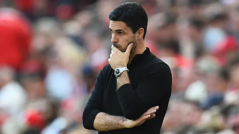 ‘There’s no doubt’ – Jamie Carragher makes Mikel Arteta sack prediction