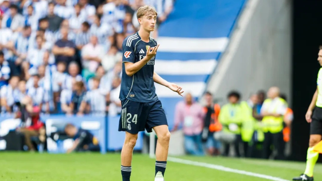 Dean Huijsen red card appeal